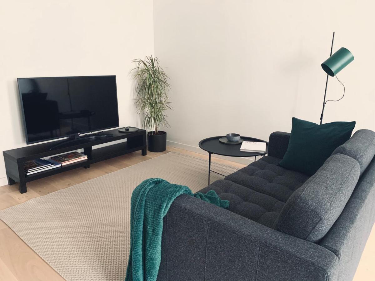 Stylish New Apartment In Riga Old Town - City Centre, Self Check-In, Walkable To Major Attractions ภายนอก รูปภาพ