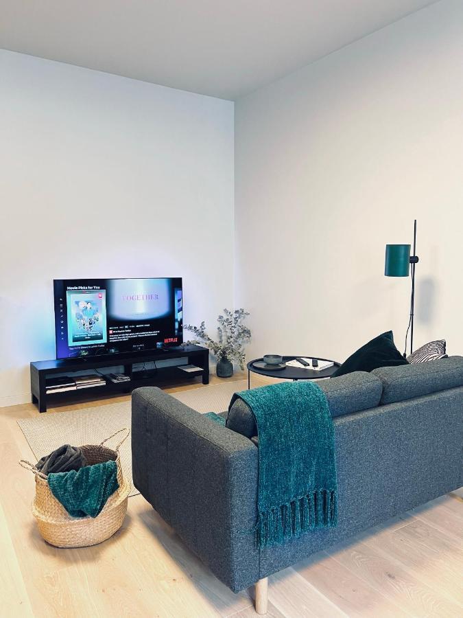 Stylish New Apartment In Riga Old Town - City Centre, Self Check-In, Walkable To Major Attractions ภายนอก รูปภาพ