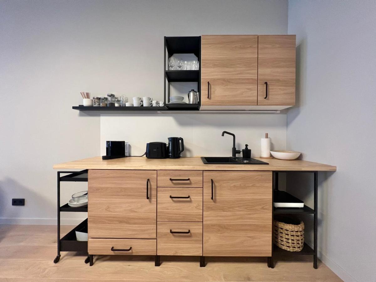 Stylish New Apartment In Riga Old Town - City Centre, Self Check-In, Walkable To Major Attractions ภายนอก รูปภาพ